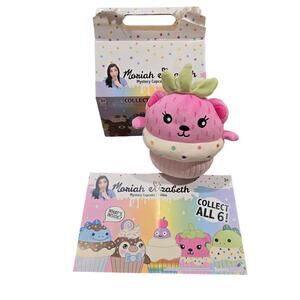 Moriah Elizabeth Mystery Cupcake Plush - Strawbeary